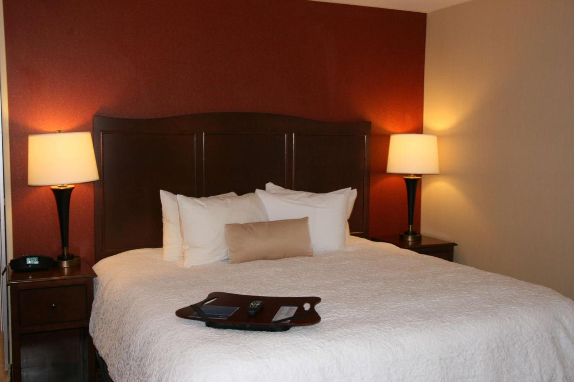 Hampton Inn&Suites Peru Bagian luar foto
